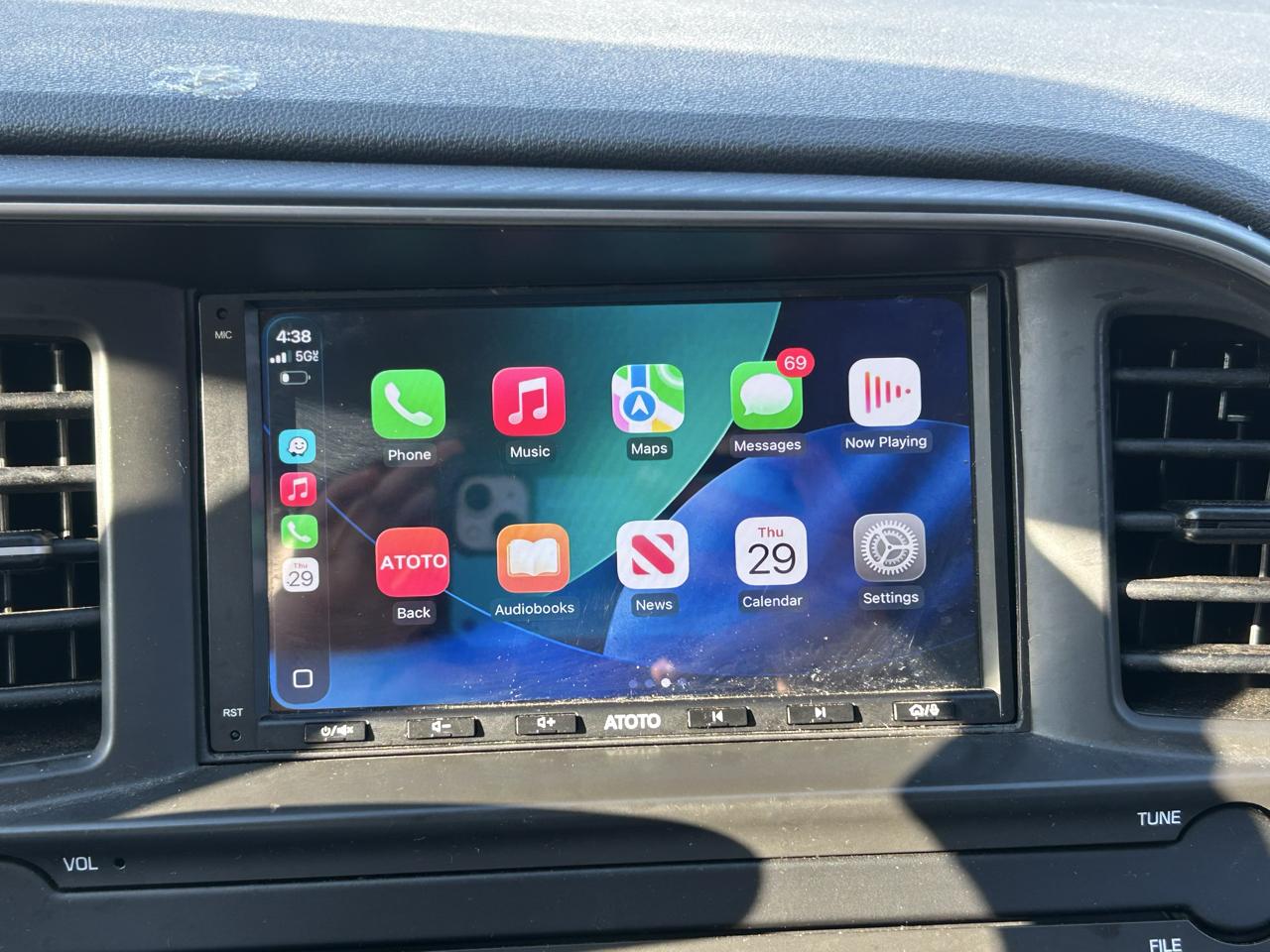 Hyundai Elantra SE 6AT 2019
