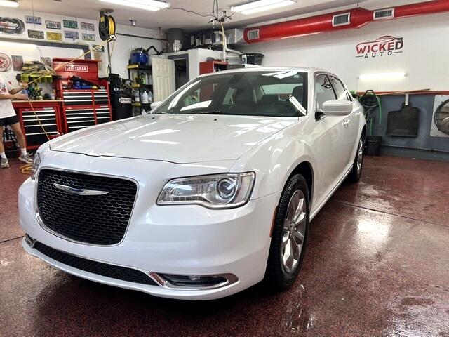 2015 Chrysler 300