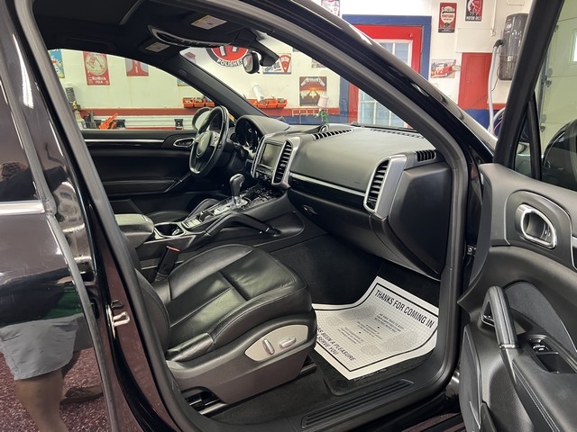 Porsche Cayenne Base 2014 Porsche Cayenne Base 2014