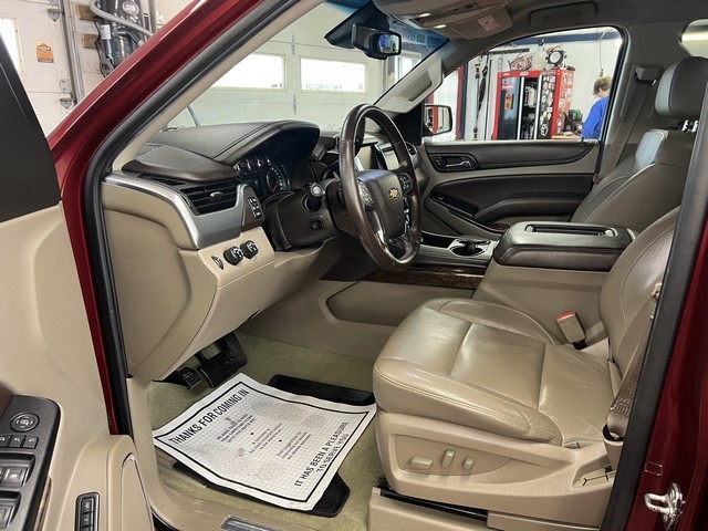 Chevrolet Suburban LT 4WD 2016 Chevrolet Suburban LT 4WD 2016