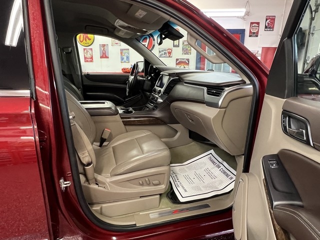 Chevrolet Suburban LT 4WD 2016 Chevrolet Suburban LT 4WD 2016