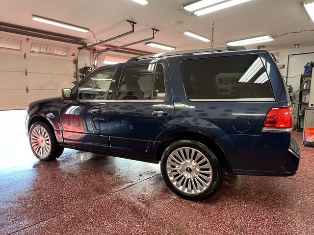Lincoln Navigator 4WD 2015