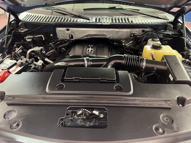 Lincoln Navigator 4WD 2015