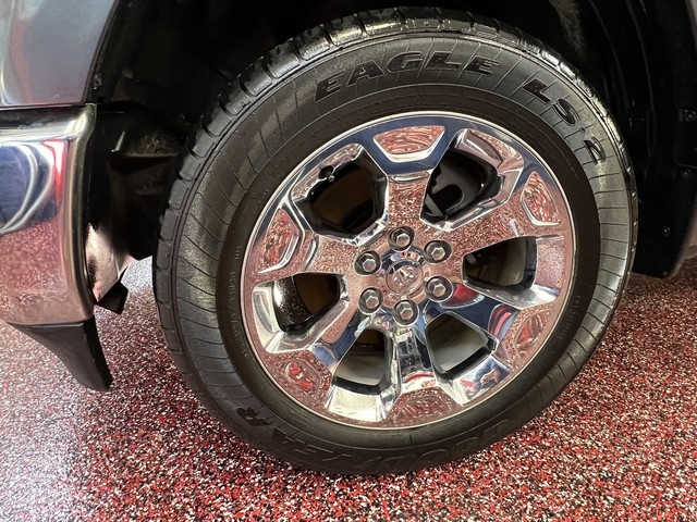 RAM 1500 Big Horn Crew Cab SWB 4WD 2020