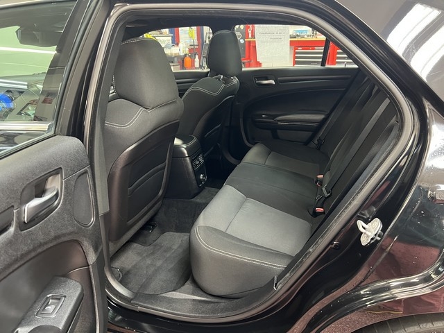 Chrysler 300 SRT8 Core 2014