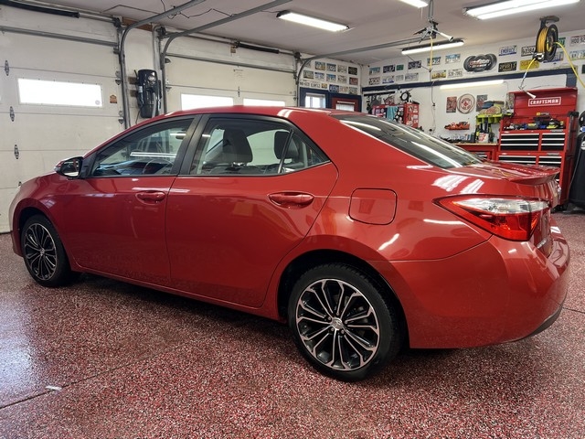 Toyota Corolla S CVT 2015