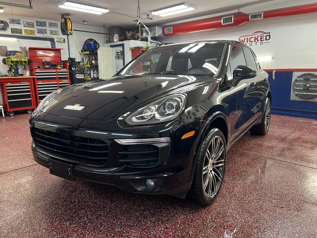 2018 Porsche Cayenne Platinum Edition AWD