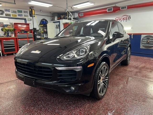 2018 Porsche Cayenne Platinum Edition AWD