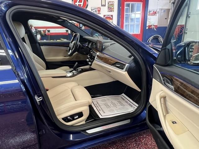 BMW 5-Series 530i xDrive 2019