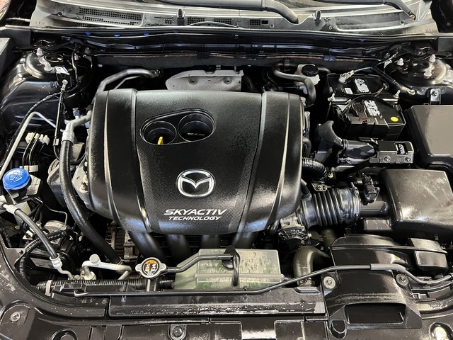 Mazda MAZDA3 s Grand Touring MT 5-Door 2016