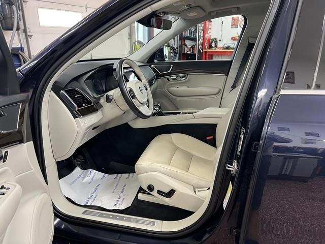 Volvo XC90 T6 Momentum AWD 2016