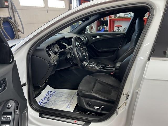 Audi S4 Sedan quattro S tronic 2014