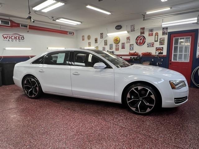Audi A8 3.0T Sedan L quattro Tiptronic 2014