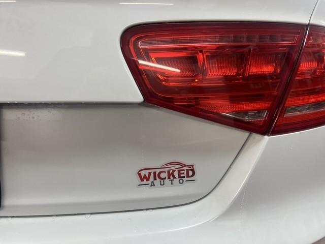 Audi A8 3.0T Sedan L quattro Tiptronic 2014