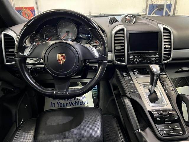 Porsche Cayenne GTS 2014