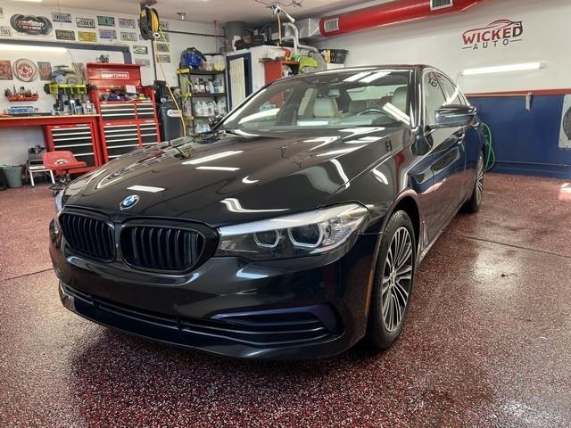 BMW 5-Series 530i xDrive 2019