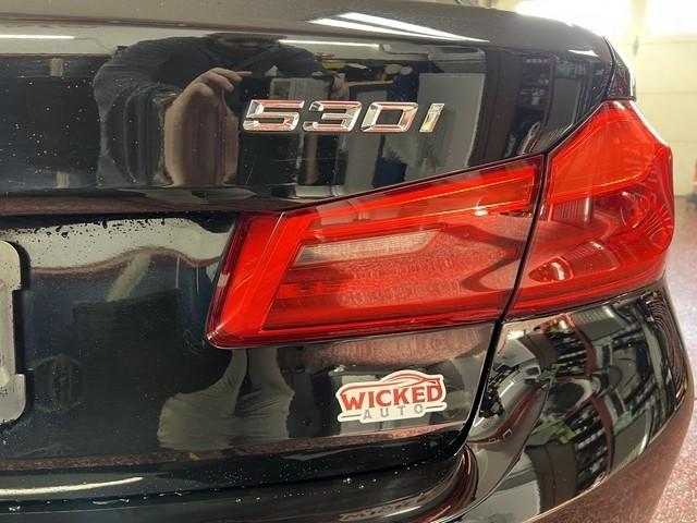 BMW 5-Series 530i xDrive 2019