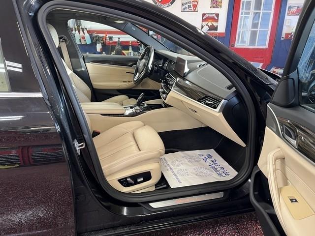 BMW 5-Series 530i xDrive 2019