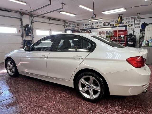 BMW 3-Series 328i xDrive Sedan 2014