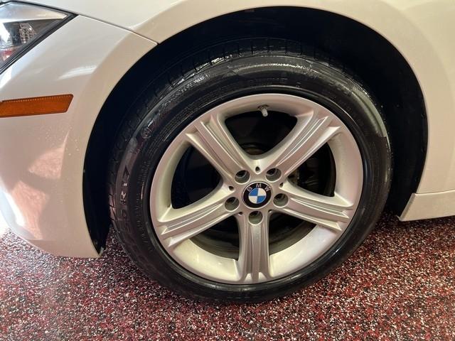 BMW 3-Series 328i xDrive Sedan 2014