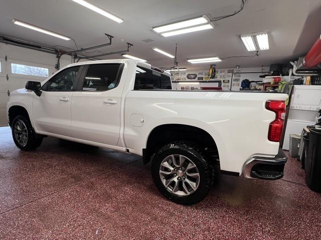 Chevrolet Silverado 1500 LT Crew Cab 4WD 2020