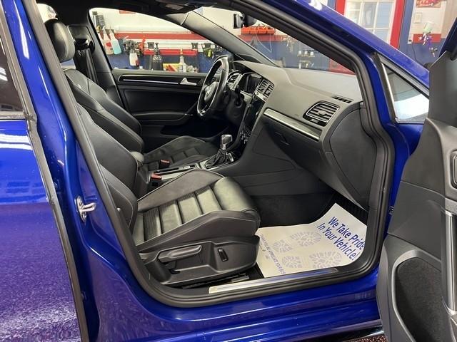 Volkswagen Golf R DCS and Navigation 7A 2019