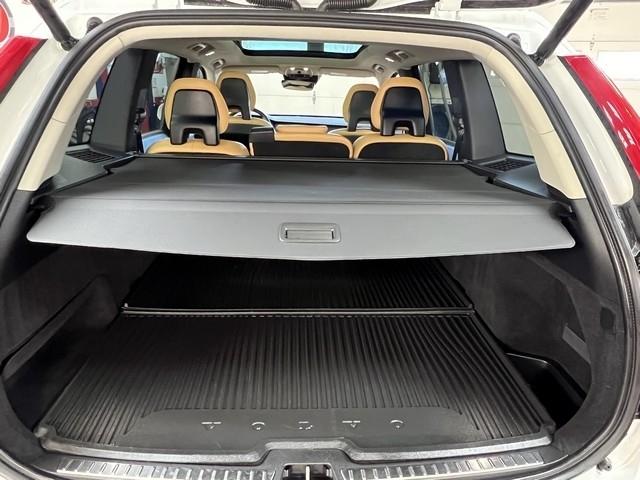 Volvo XC90 T5 Momentum AWD 2016