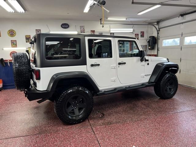 Jeep Wrangler Unlimited Sport 4WD 2012