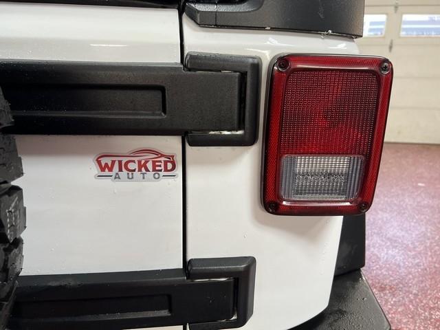 Jeep Wrangler Unlimited Sport 4WD 2012