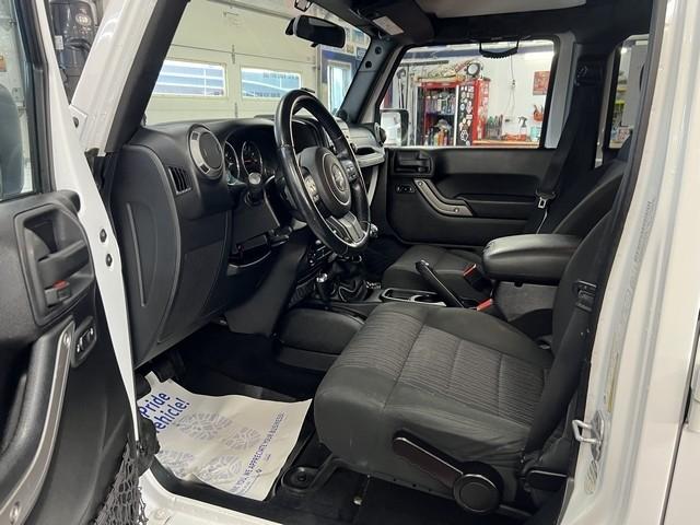 Jeep Wrangler Unlimited Sport 4WD 2012