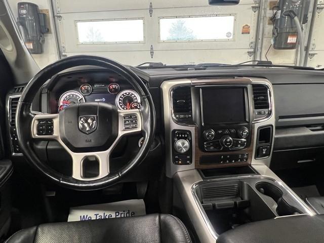 RAM 1500 Laramie Crew Cab SWB 4WD 2018