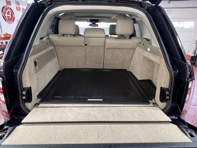 Land Rover Range Rover Base 2016