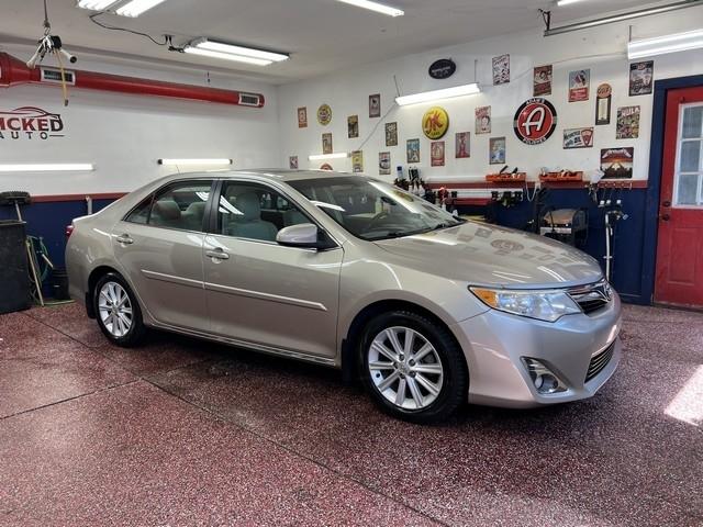 Toyota Camry XLE 2014