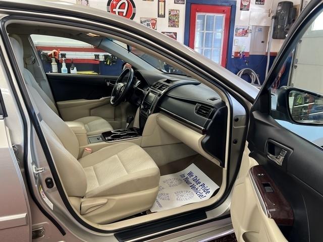 Toyota Camry XLE 2014