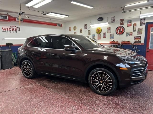 Porsche Cayenne Base 2019