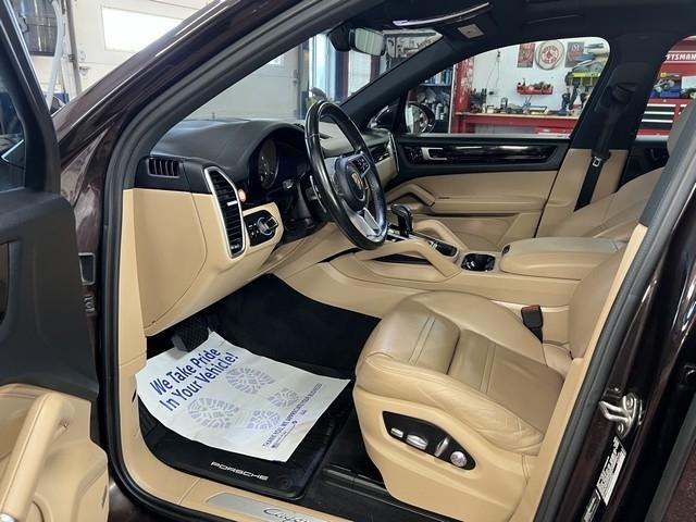 Porsche Cayenne Base 2019