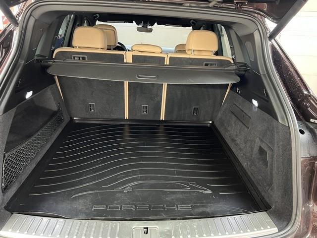 Porsche Cayenne Base 2019