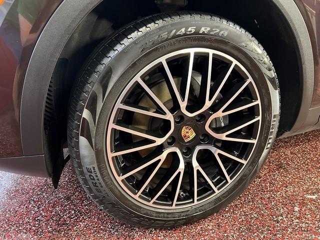 Porsche Cayenne Base 2019