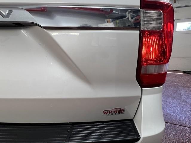 Ford Expedition XLT 4WD 2018