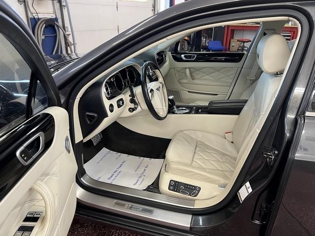 Bentley Continental Flying Spur Speed 2012