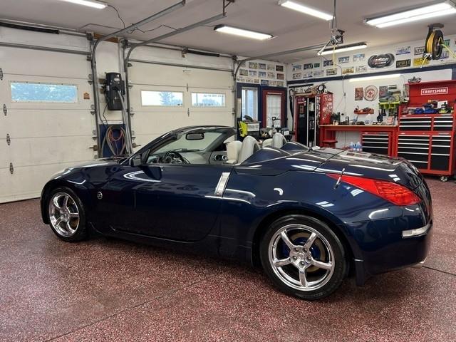 Nissan 350Z Enthusiast Roadster 2007