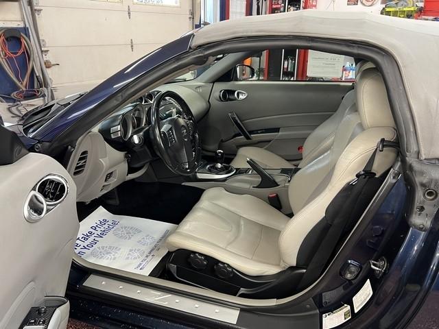 Nissan 350Z Enthusiast Roadster 2007
