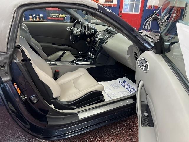 Nissan 350Z Enthusiast Roadster 2007