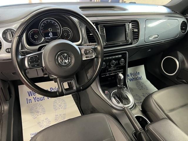 Volkswagen Beetle 2.0T SE 2018