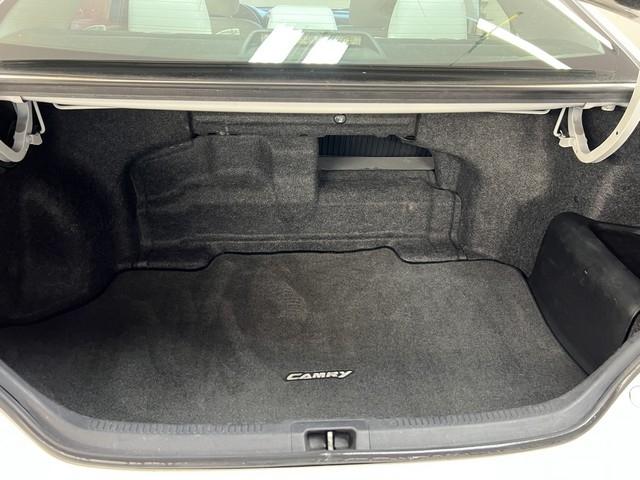 Toyota Camry Hybrid  2013