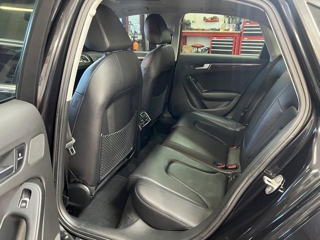 Audi A4 2.0T Sedan quattro Tiptronic 2014