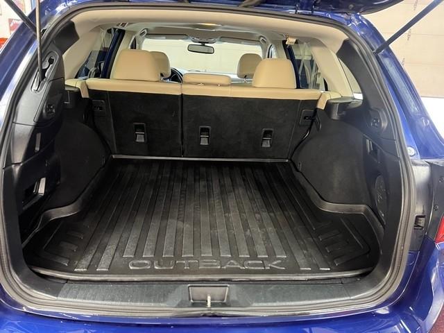 Subaru Outback 3.6R Limited 2015