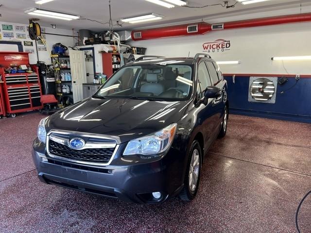 Subaru Forester 2.5i Touring 2014
