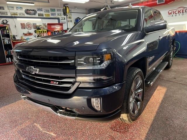 2018 Chevrolet Silverado 1500 4WD Crew Cab 153.0" LTZ w/2LZ