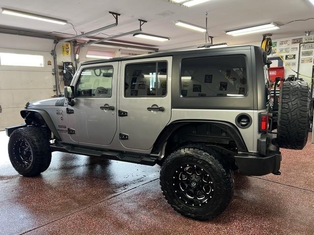 Jeep Wrangler Unlimited Sport 4WD 2015